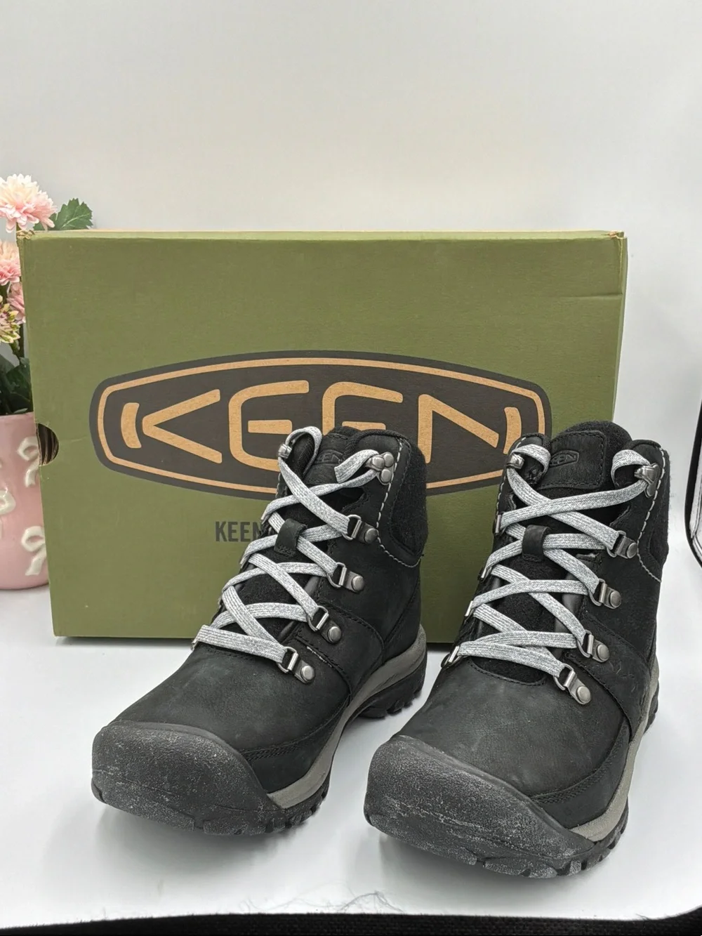 KEEN Women’sKaci III Winter Mid Waterproof Boot
